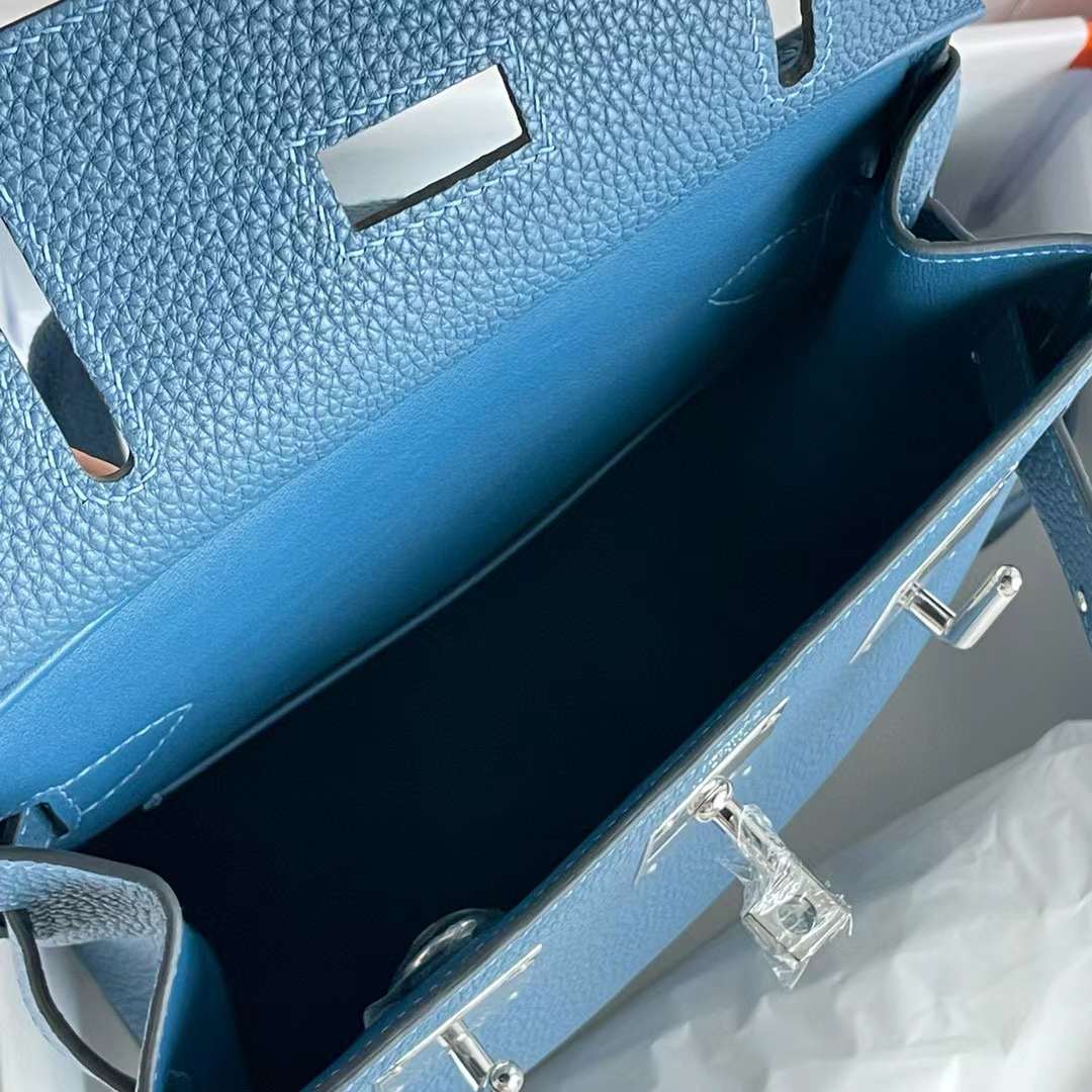 mmexport1717744098997.jpg