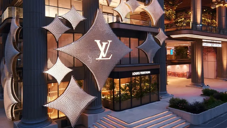 LOUIS VUITTON